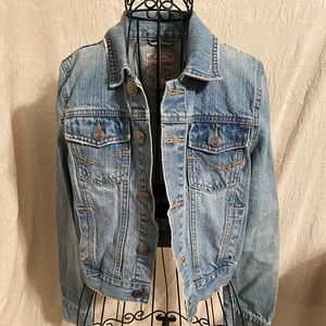 Women’s jean jacket